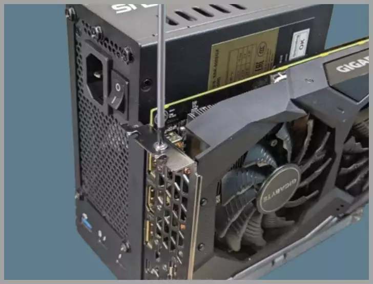 Fix the GPU and PSU on the bracket